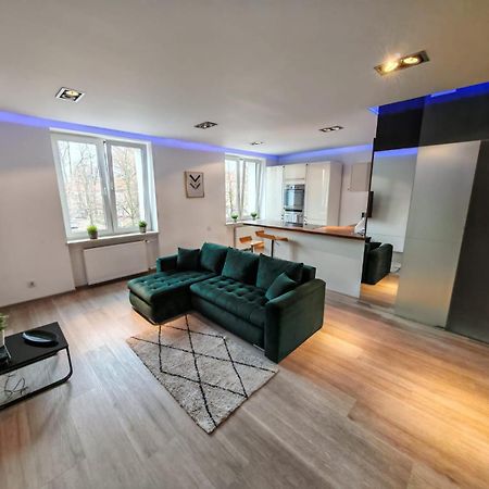 Nowoczesny Apartament III Al. Nmp Częstochowa Extérieur photo