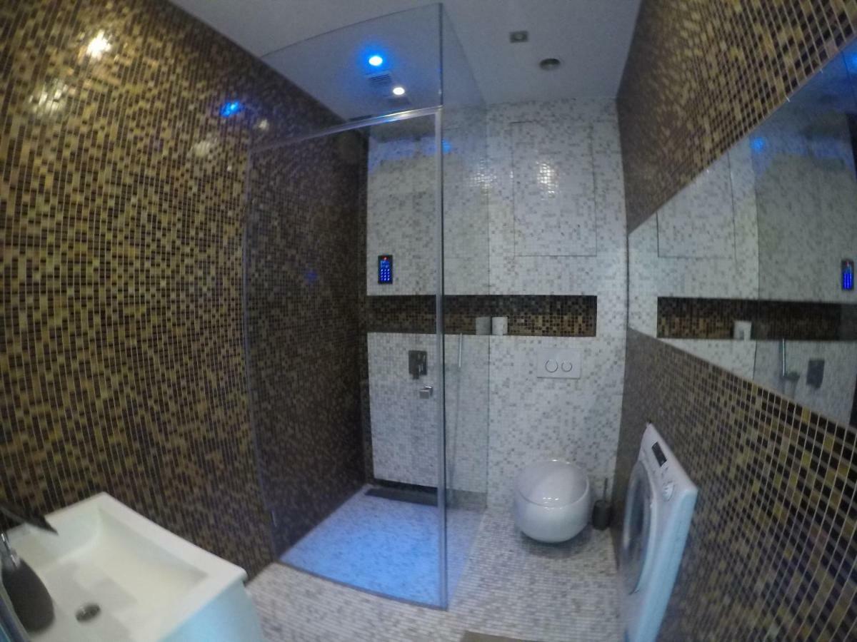 Nowoczesny Apartament III Al. Nmp Częstochowa Extérieur photo