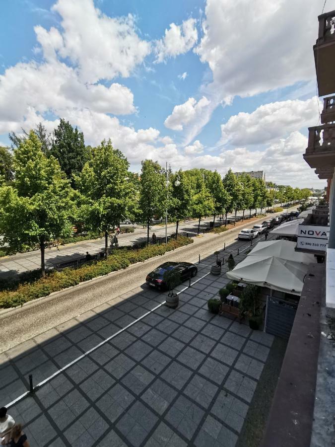 Nowoczesny Apartament III Al. Nmp Częstochowa Extérieur photo