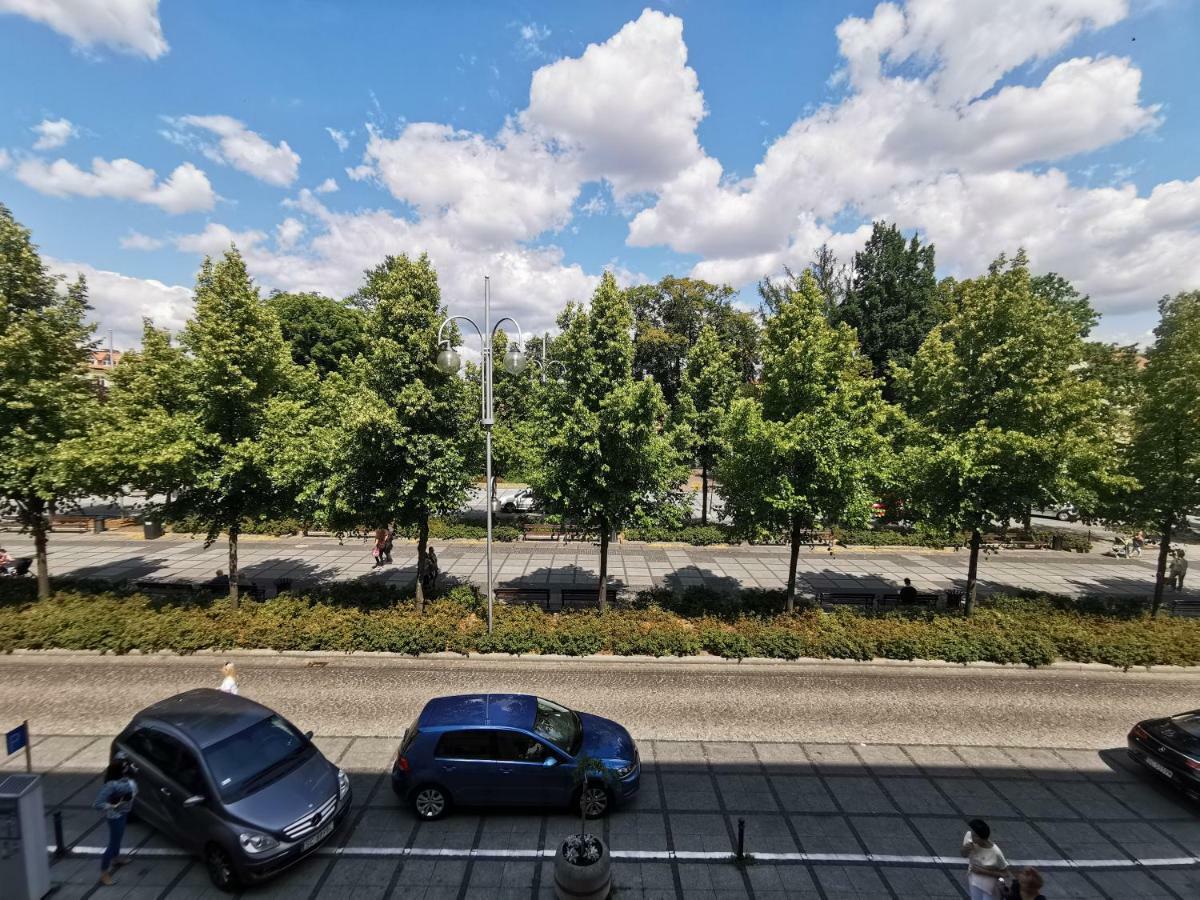 Nowoczesny Apartament III Al. Nmp Częstochowa Extérieur photo